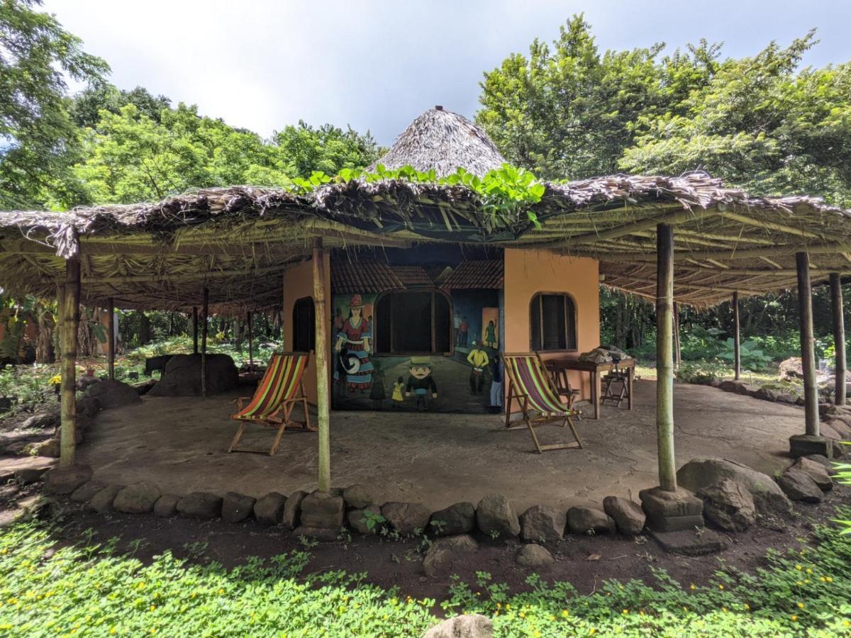 Finca Del Sol Eco Lodge Santa Cruz Bagian luar foto